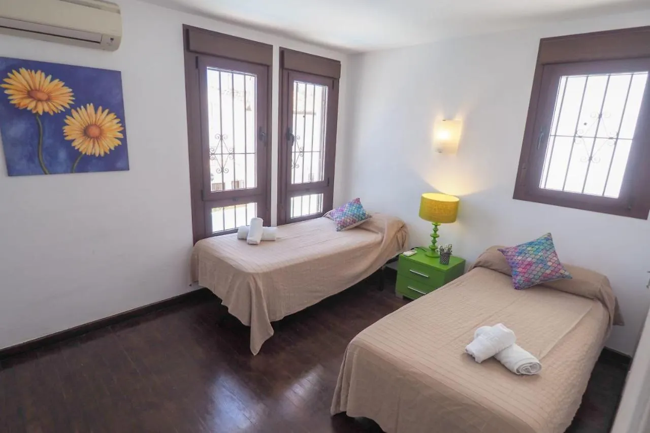 Nerja Paradise Rentals - Villa Perla Spain