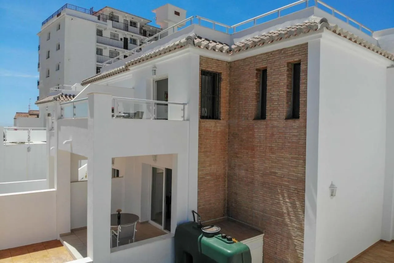 Nerja Paradise Rentals - Villa Perla