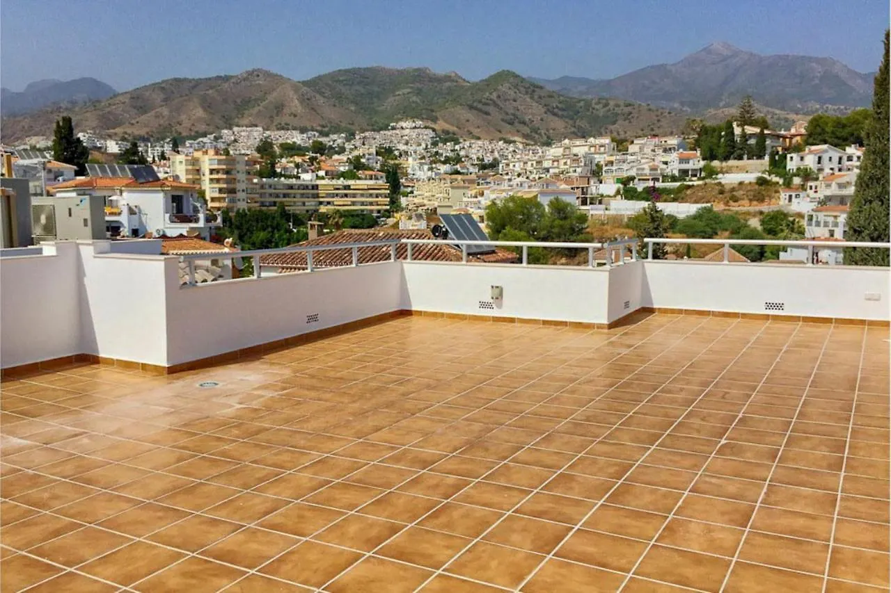Nerja Paradise Rentals - Villa Perla