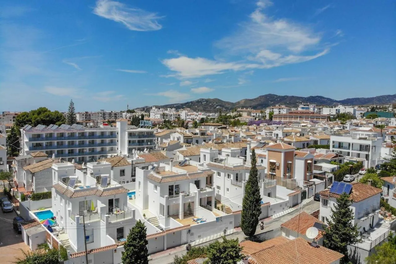 Nerja Paradise Rentals - Villa Perla